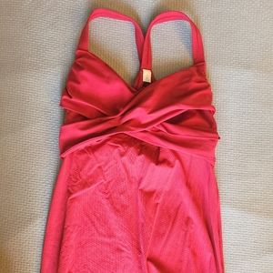 Lululemon wrap it up tank size 6